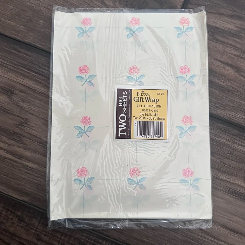 Set of 6 vintage gift wrap packs
